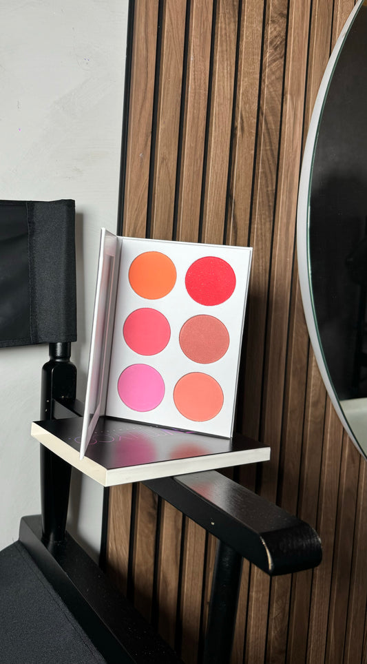 Ultra Peachy - Roze Sakura Blush Palette 6 pannen