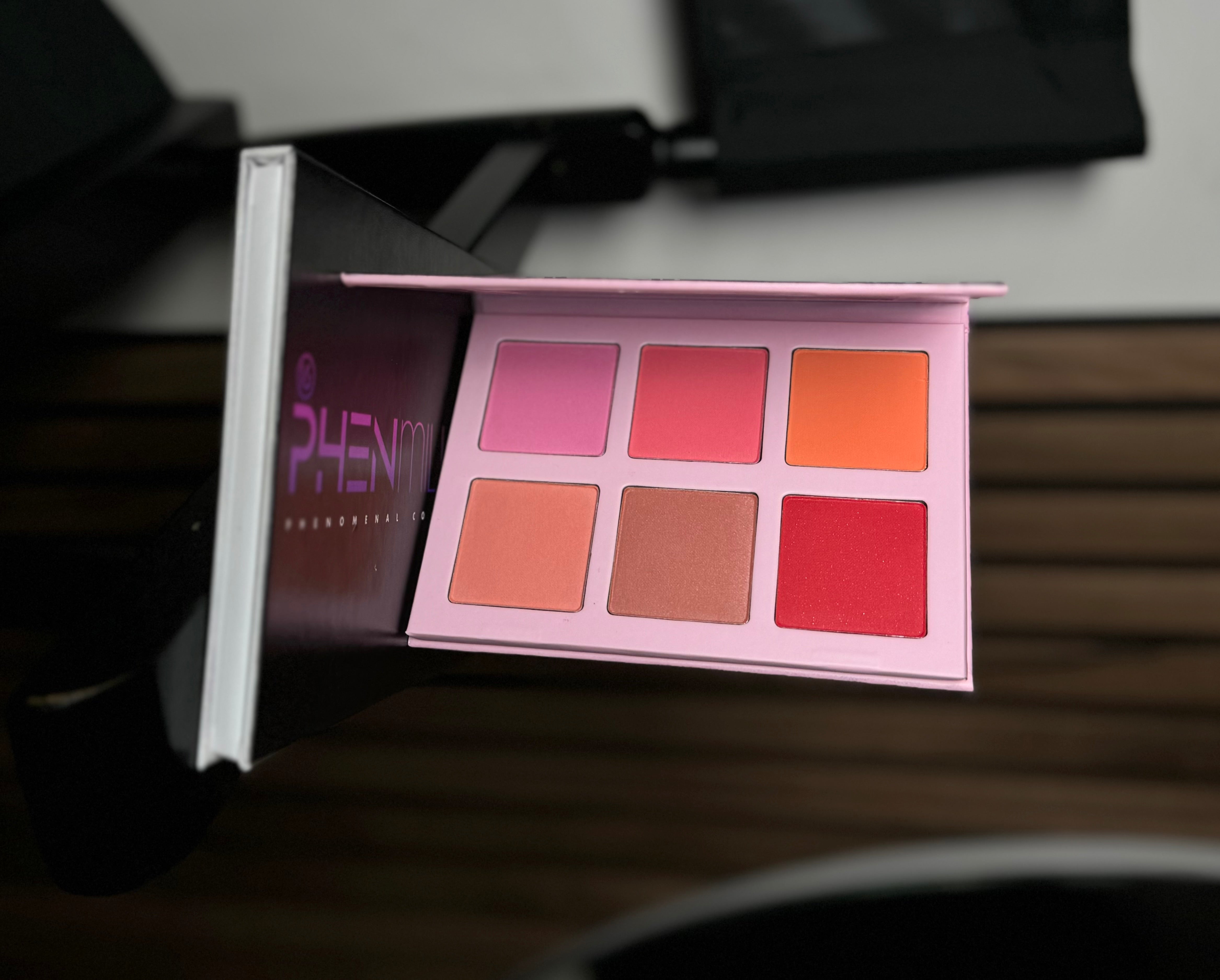 Ultra Peachy - Pink Sakura Blush Palette 6 Pan small