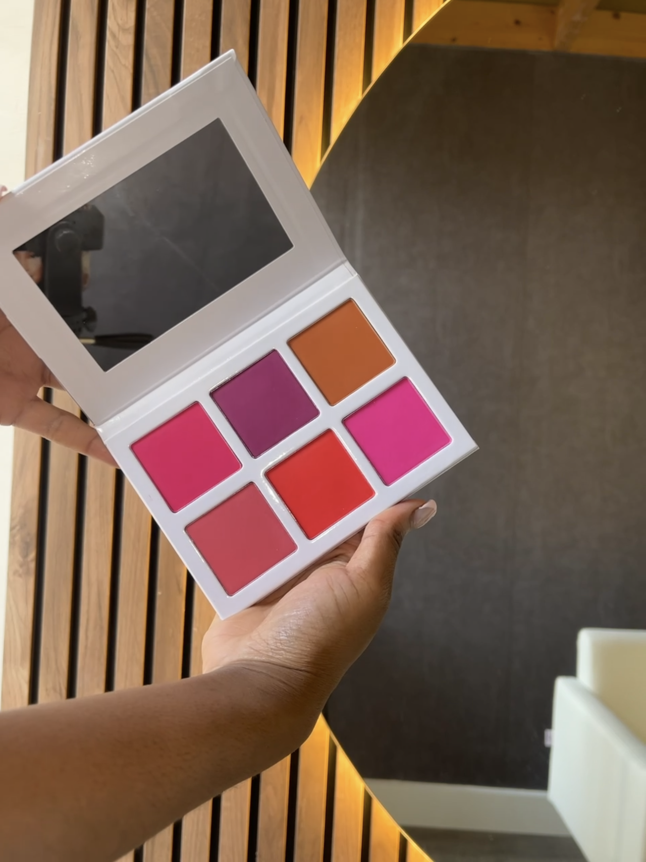 Ultra Cherry - Roze Sakura Blush Palette 6 pannen